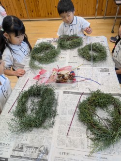 🎄本物の木でリースづくり🩷