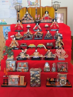 🎀ひな人形かざりました！